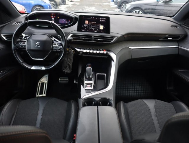 Peugeot 5008  2.0 BlueHDi 