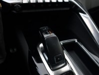 Peugeot 5008  2.0 BlueHDi 