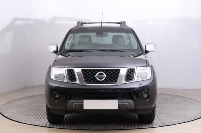 Nissan Navara  3.0 dCi 