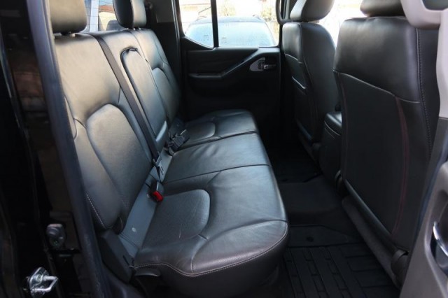 Nissan Navara  3.0 dCi 