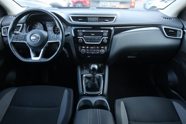 Nissan Qashqai  1.6 DIG-T Acenta