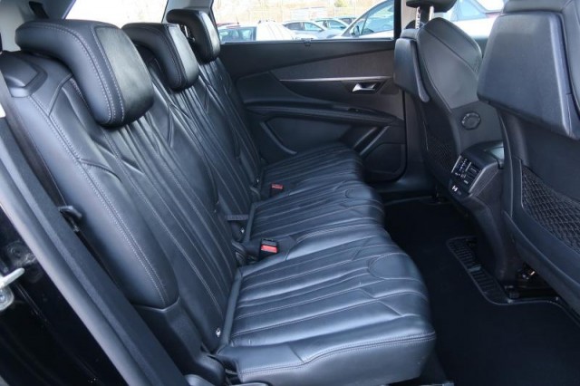 Peugeot 5008  1.5 BlueHDi Allure