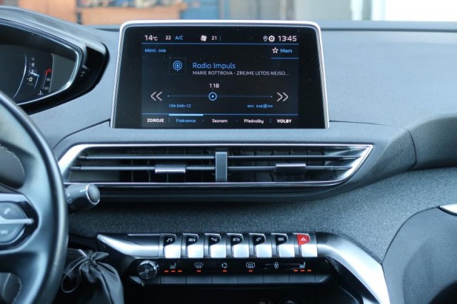 Peugeot 5008  1.5 BlueHDi Allure