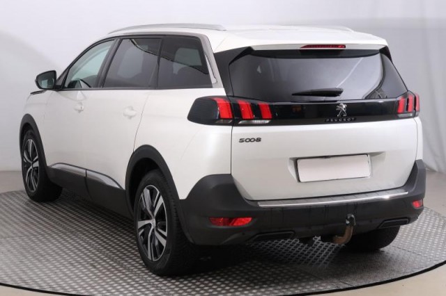 Peugeot 5008  PureTech 180 