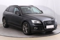 Audi Q5  2.0 TDI S line