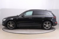 Audi Q5  2.0 TDI S line