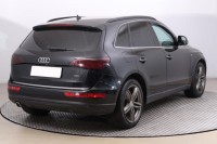 Audi Q5  2.0 TDI S line