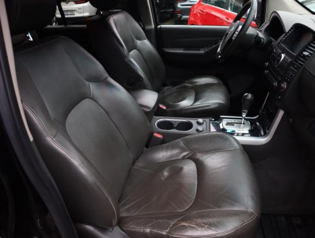Nissan Pathfinder  2.5 dCi 