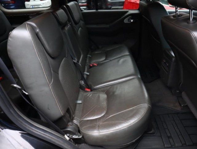 Nissan Pathfinder  2.5 dCi 