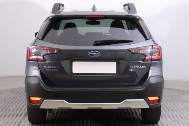 Subaru Outback  2.5 i 