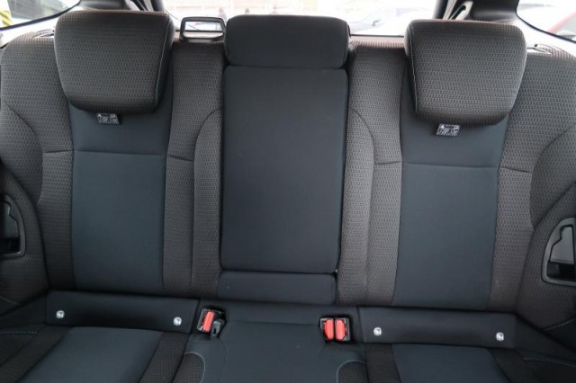 Subaru Outback  2.5 i 