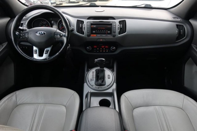 Kia Sportage  2.0 CRDi 
