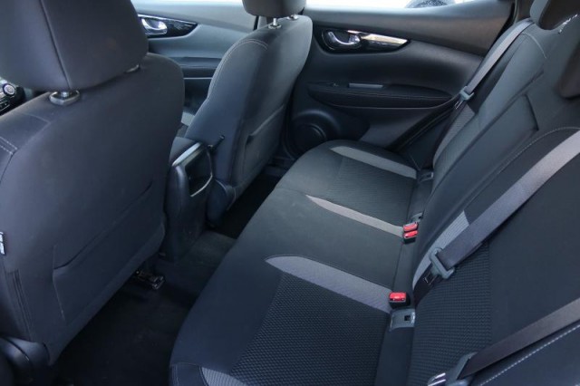 Nissan Qashqai  1.6 DIG-T Acenta