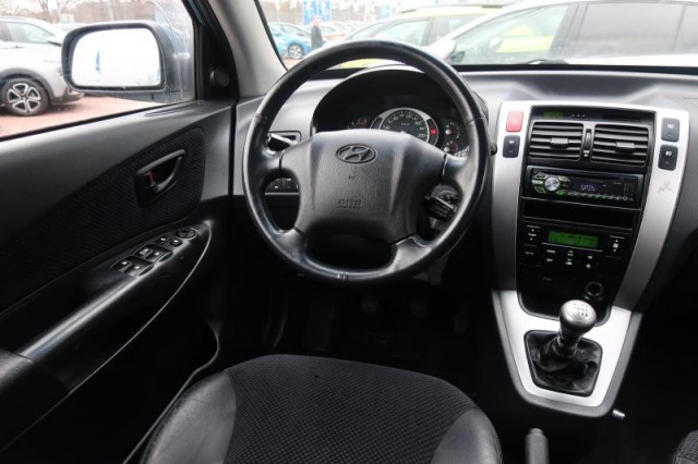 Hyundai Tucson  2.0 CRDi 