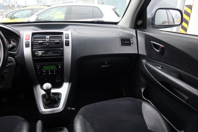 Hyundai Tucson  2.0 CRDi 