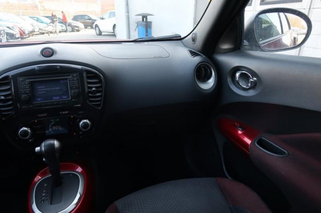 Nissan Juke  1.6 i 