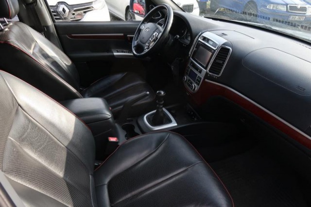 Hyundai Santa Fe  2.2 CRDi 