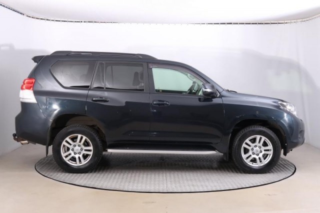 Toyota Land Cruiser  3.0 D-4D Executive