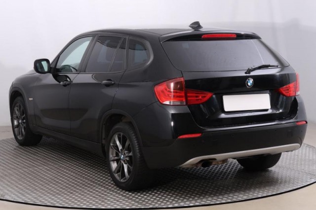 BMW X1  sDrive18i 
