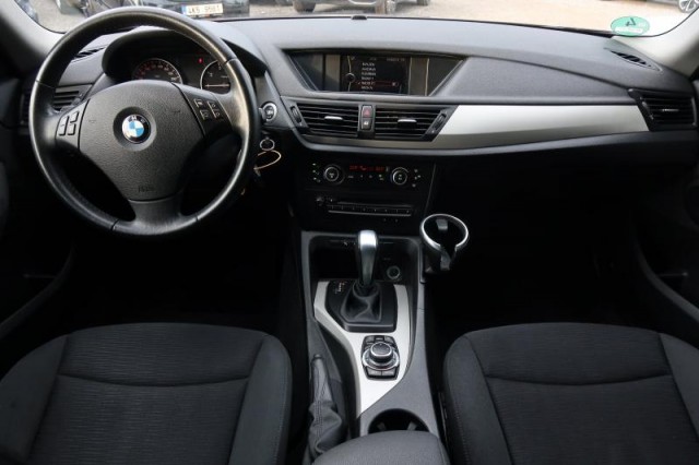BMW X1  sDrive18i 