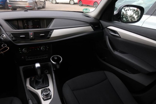 BMW X1  sDrive18i 