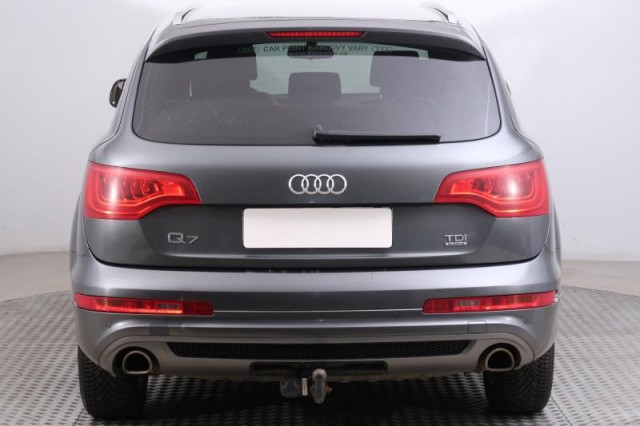 Audi Q7  3.0 TDI S-Line