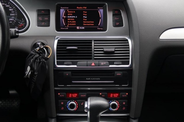 Audi Q7  3.0 TDI S-Line