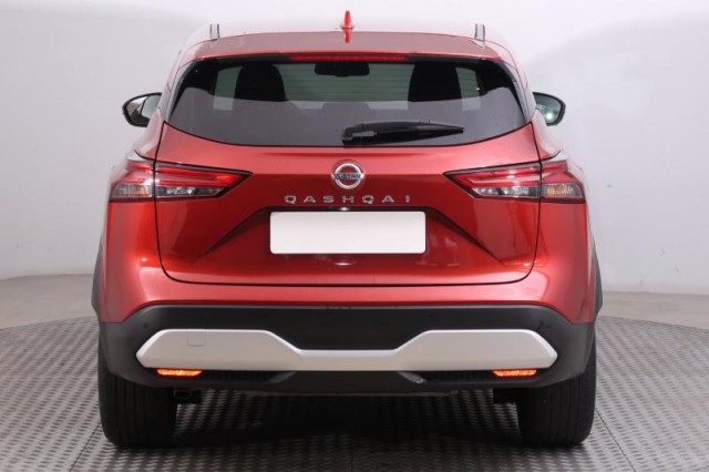 Nissan Qashqai  1.3 DIG-T 