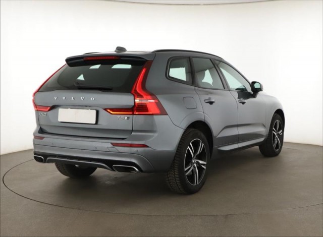 Volvo XC60  T5 R-Design