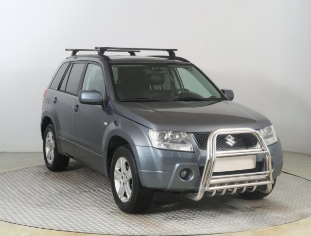 Suzuki Grand Vitara  2.0 