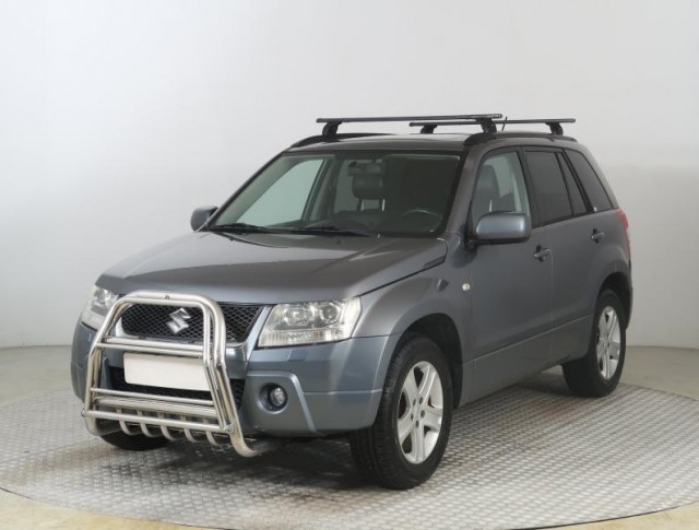 Suzuki Grand Vitara  2.0 
