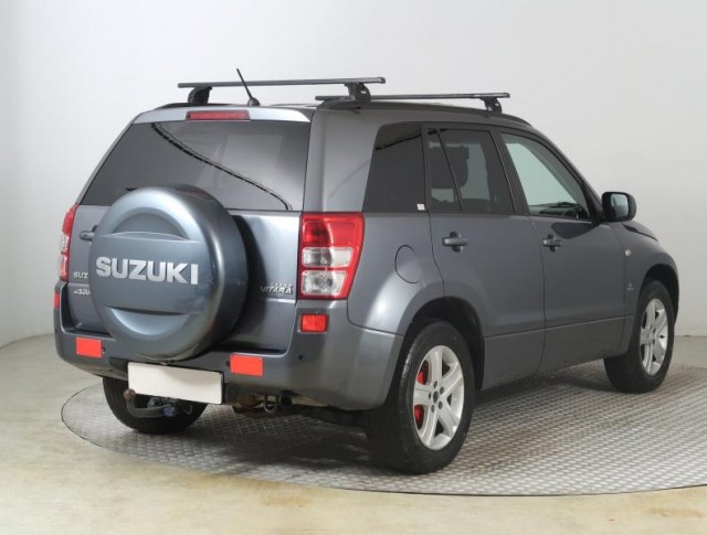 Suzuki Grand Vitara  2.0 