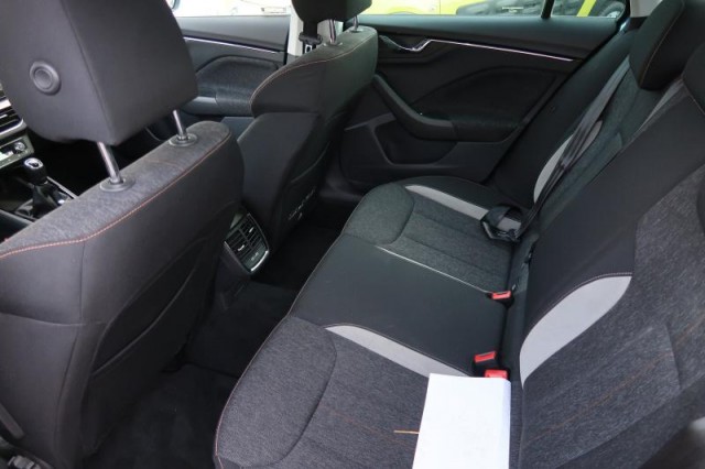 Škoda Kamiq  1.0 TSI 