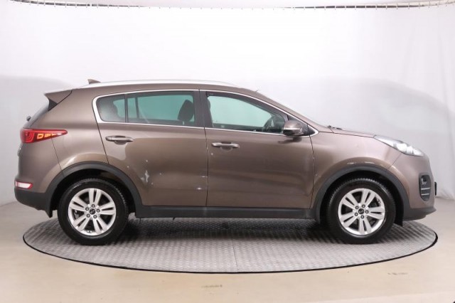 Kia Sportage  1.7 CRDi 