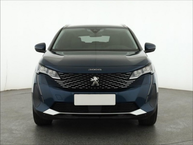 Peugeot 3008  1.5 BlueHDi 