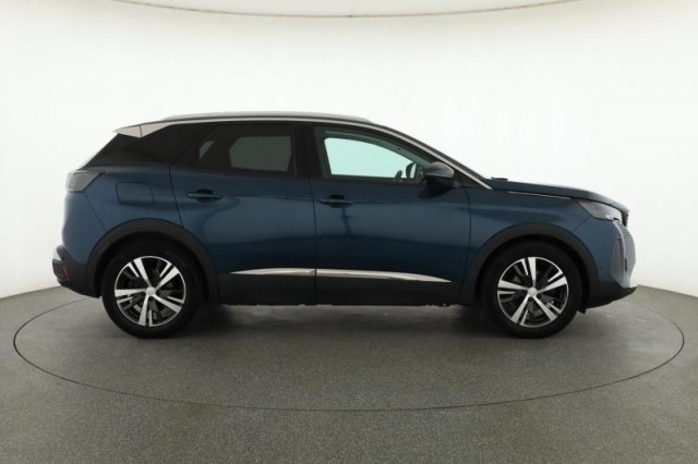 Peugeot 3008  1.5 BlueHDi 