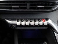 Peugeot 3008  1.5 BlueHDi 