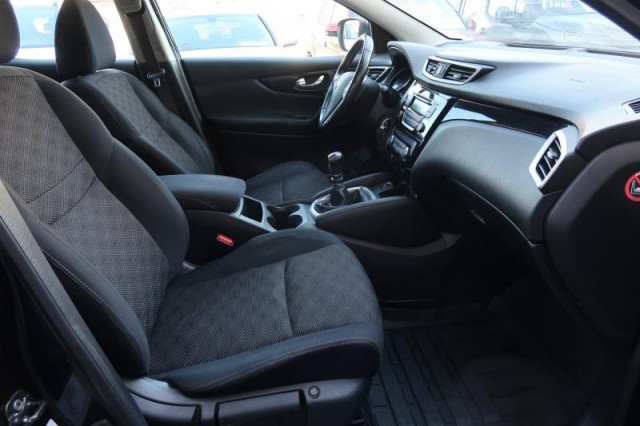 Nissan Qashqai  1.6 DIG-T Acenta