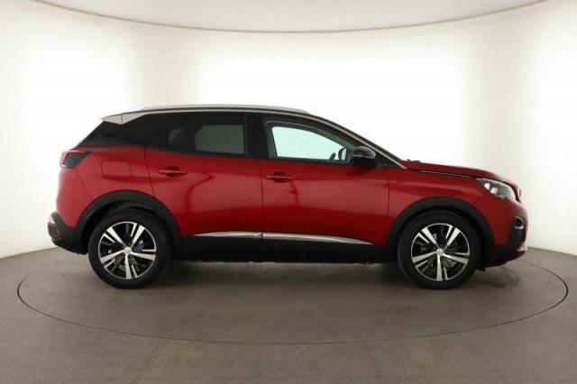 Peugeot 3008  1.2 PureTech 