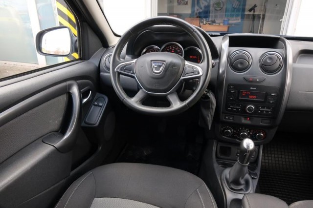 Dacia Duster  1.6 SCe Essential
