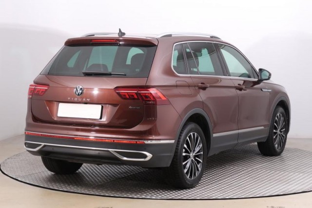 Volkswagen Tiguan  2.0 TDI Elegance