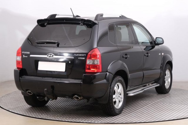 Hyundai Tucson  2.0 CRDi 