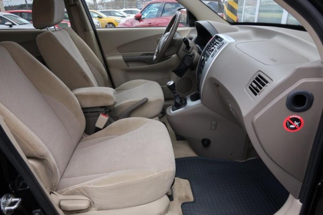 Hyundai Tucson  2.0 CRDi 