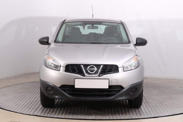 Nissan Qashqai  1.6 