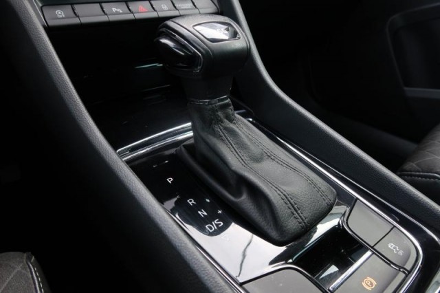 Škoda Karoq  1.5 TSI Style