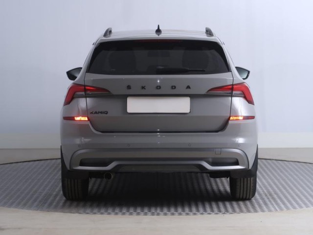 Škoda Kamiq  1.0 TSI Ambition