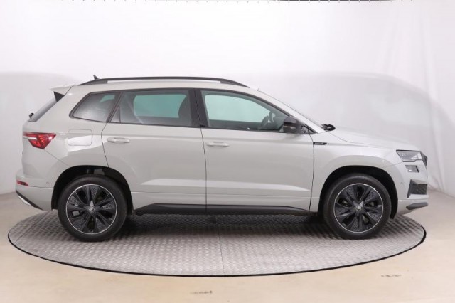 Škoda Karoq  1.5 TSI Sportline