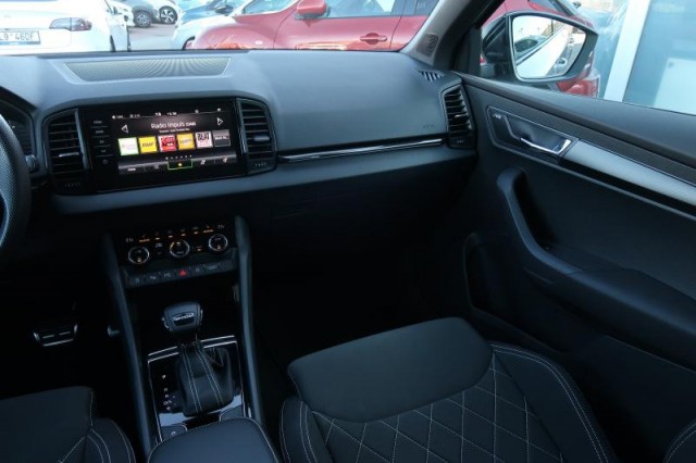 Škoda Karoq  1.5 TSI Sportline