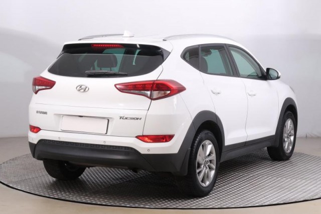 Hyundai Tucson  1.7 CRDi 