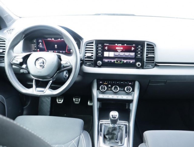 Škoda Karoq  1.5 TSI Sportline